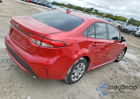 2021 Toyota Corolla Le z USA, uszkodzony, nr VIN JTDEPMAE6MJ124793